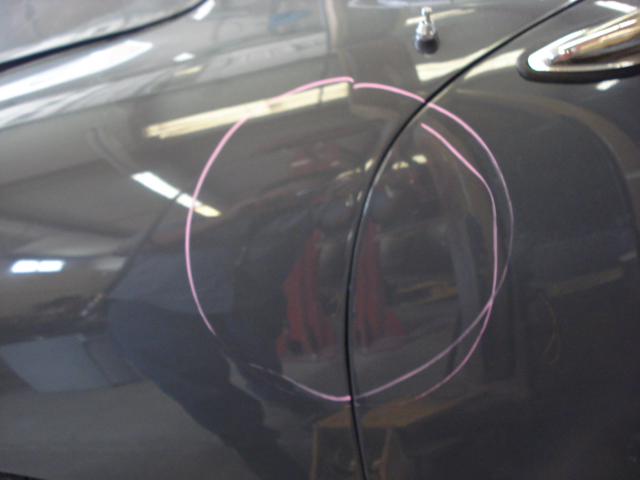 Mena's Coachworks repair shop photo 4